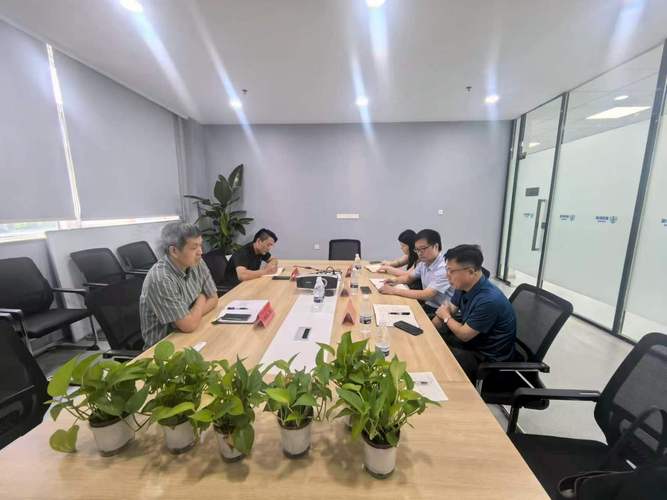 经济学院赴南京万中新企业管理咨询深化产教融合合作